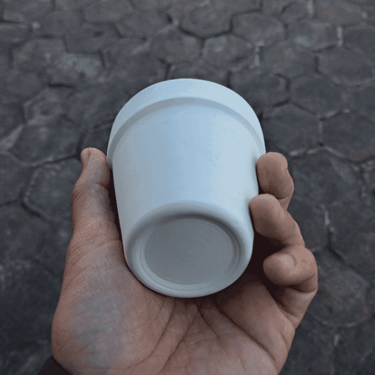 Bizcocho Cerámico D-018B Maceta Clásica Chica sin Hueco